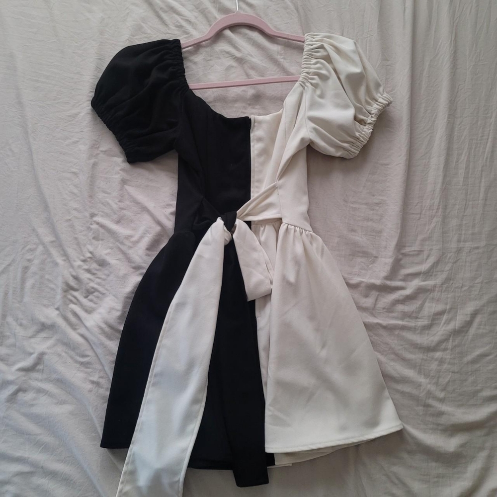 Sold. Fashion Brand Company Two Tone Mini Dress - Picture 3 of 4
